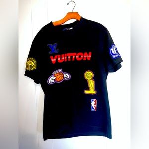 LVXNBA MULTI-LOGO T-SHIRT